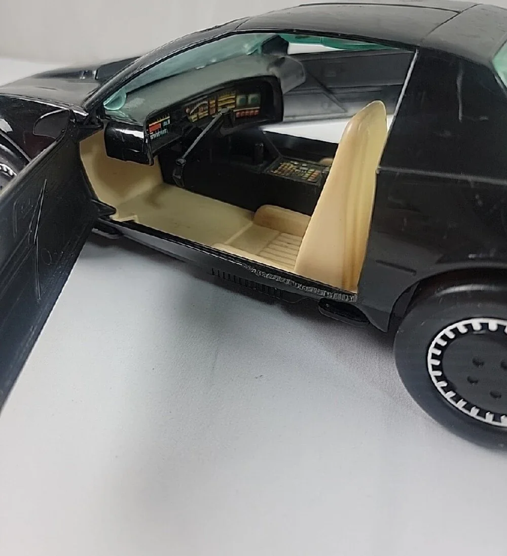 Kenner vintage 1983 Knight Rider 2000 Black Die-Cast Kids Toy Car